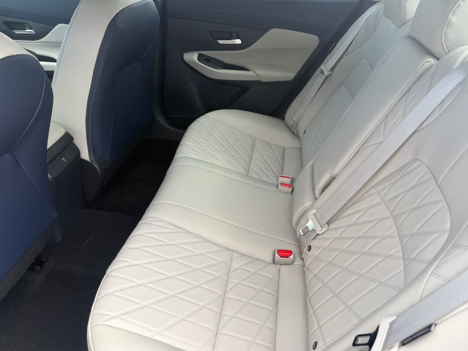 2026 Nissan Sentra SL - Photo 14