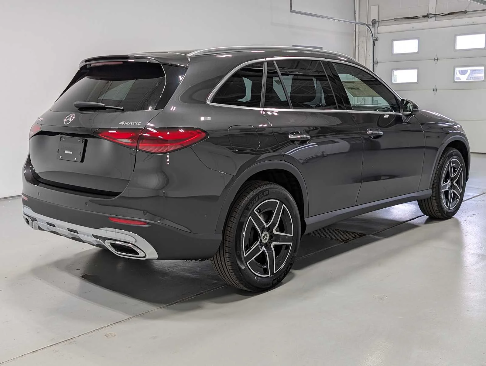 Certified Used 2026 Graphite Grey Metallic Mercedes-Benz GLC 300 image 7