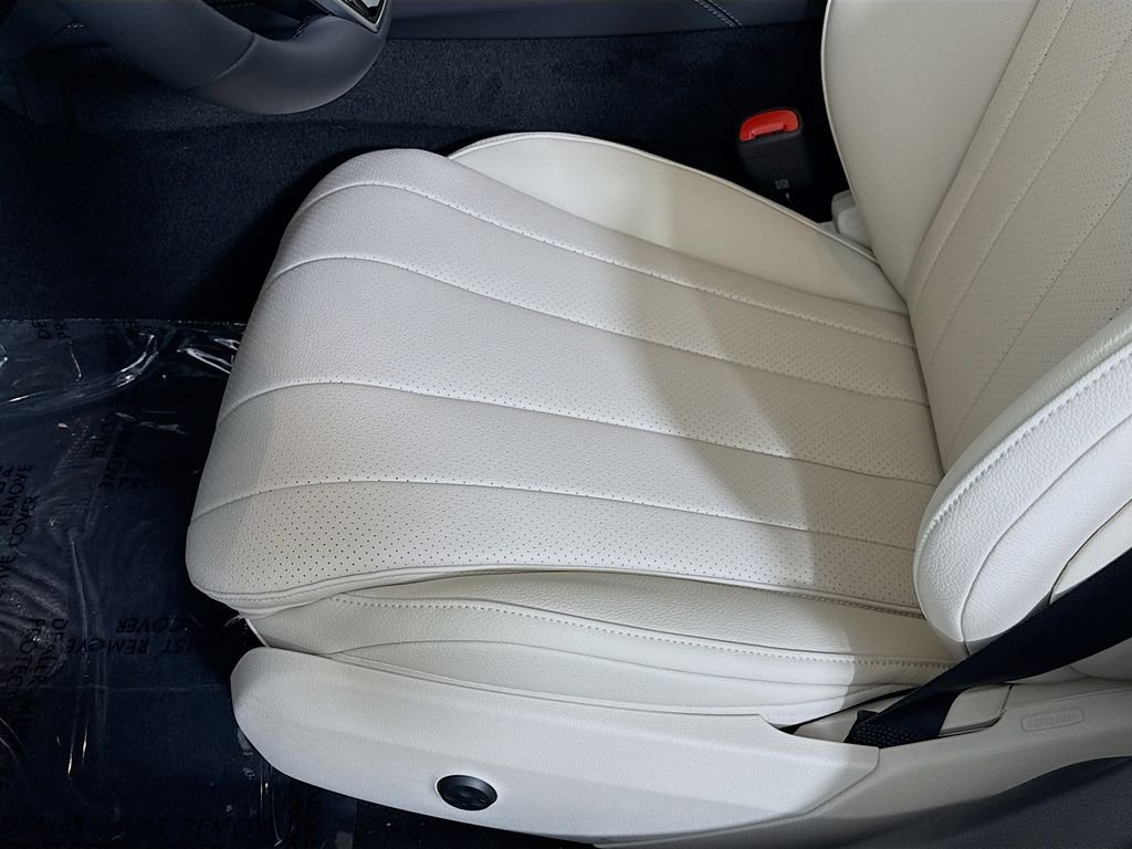 Used 2026 White Mercedes-Benz E 350 image 20