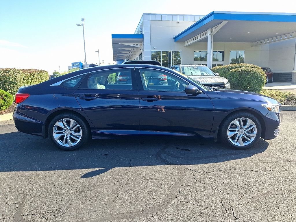 Certified Used 2018 Obsidian Blue Pearl Honda LX image 7