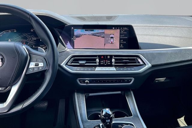 Used 2023 White BMW xDrive40i image 6