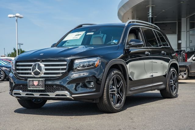 New 2026  Mercedes-Benz GLB 250 image 3