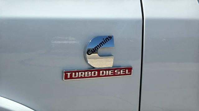 Used 2026 White Ram Limited image 8