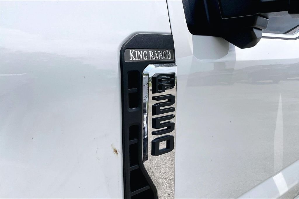New 2026 Star White Metallic Tri-Coat Ford King Ranch image 15