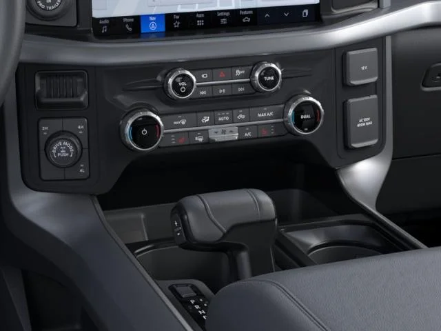 New 2026 Oxford White Ford XLT image 15