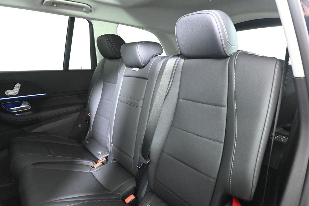 New 2026 Black Mercedes-Benz GLS 450 image 4