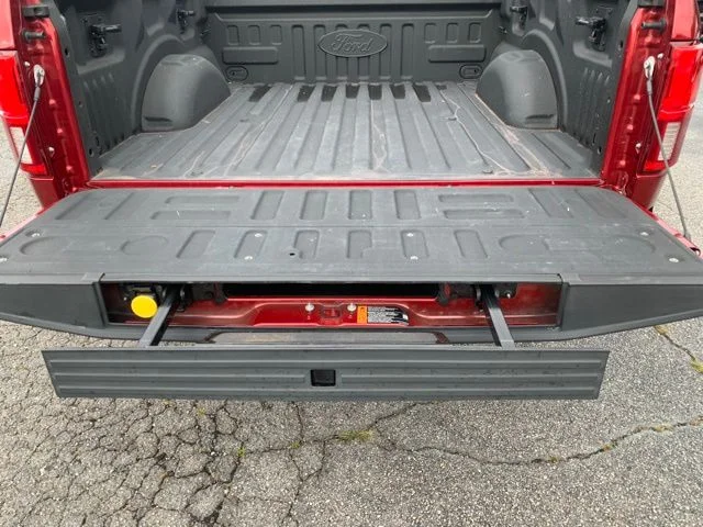 Used 2019 Ruby Red Metallic Tinted Clearcoat Ford Lariat image 9