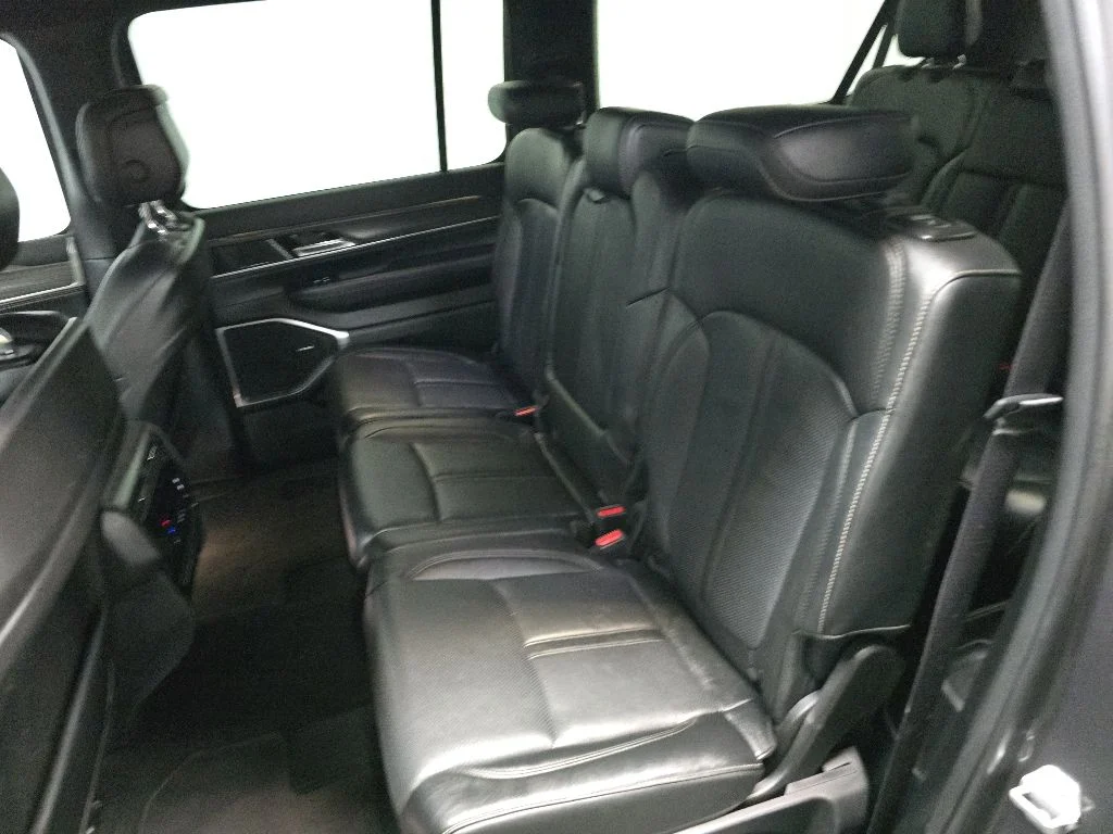 Used 2023 Gray Jeep Series III image 34