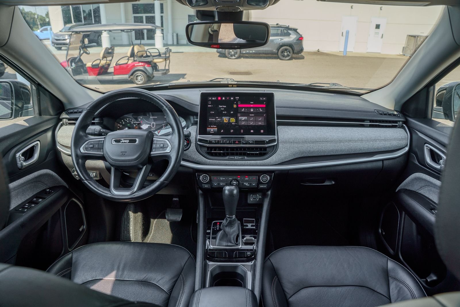 2022 Jeep Compass Latitude Lux - Photo 23