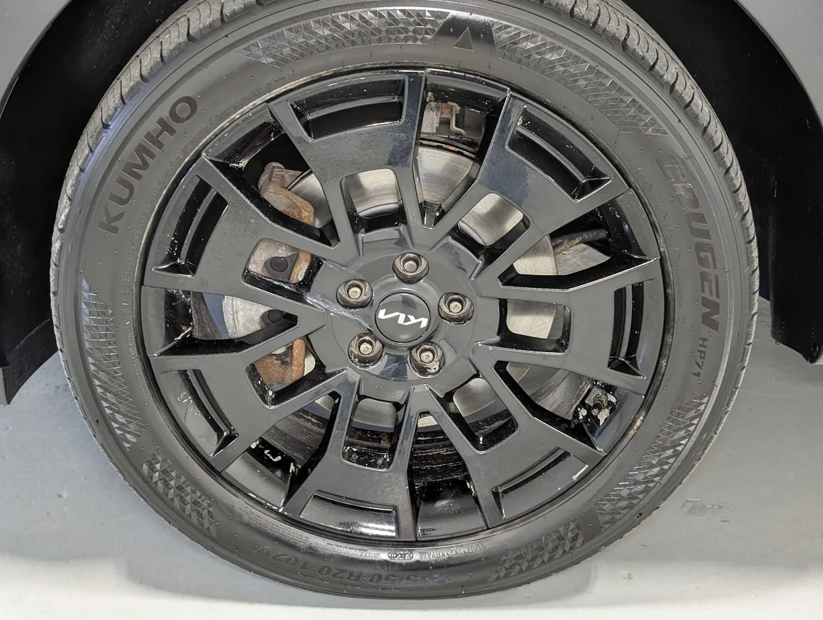 Used 2022 Wolf Gray Kia EX image 3