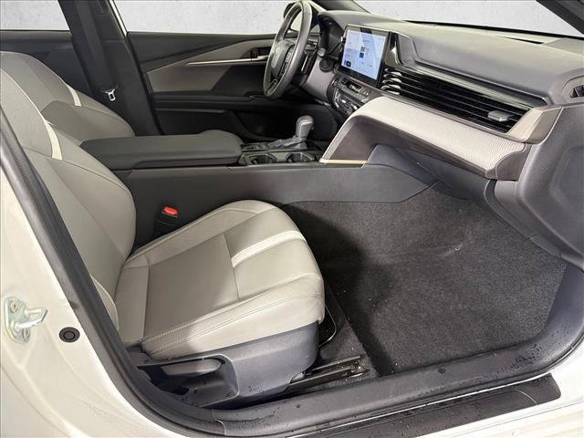 Certified Used 2025 ICE CAP Toyota  image 14