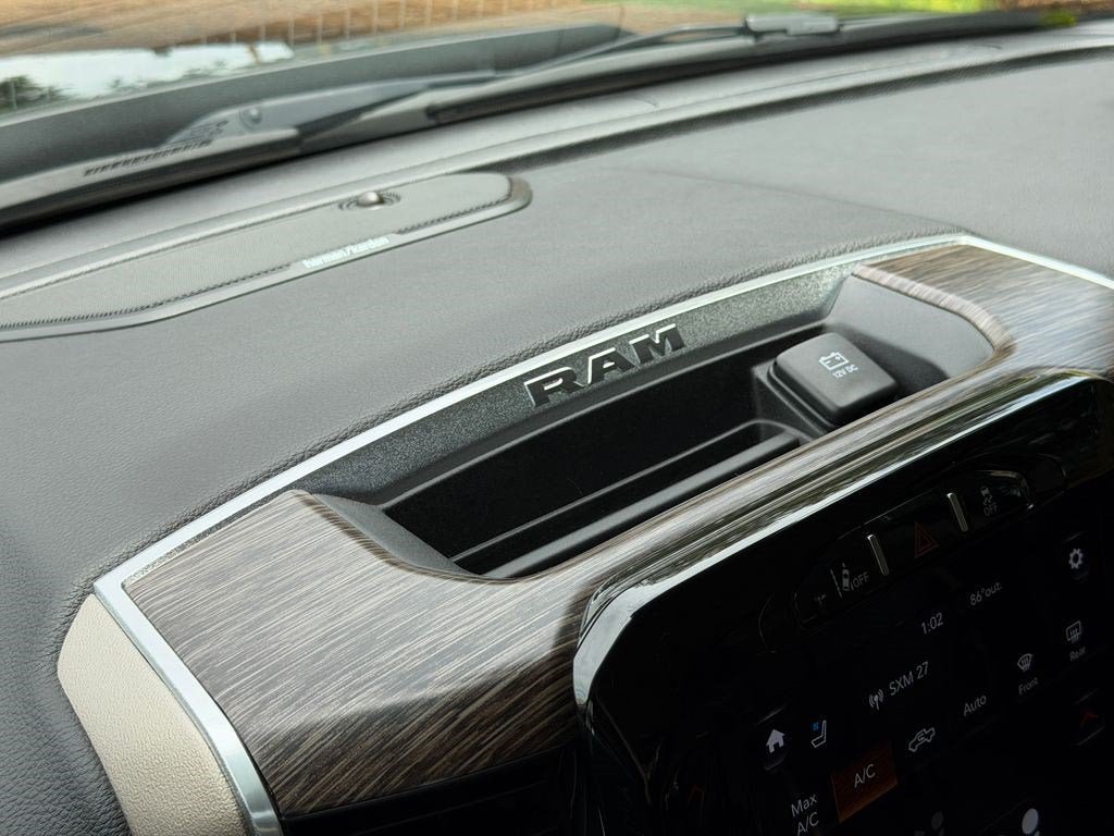 Used 2021 Diamond Black Crystal Pearlcoat Ram Laramie 4x4 Crew Cab image 22