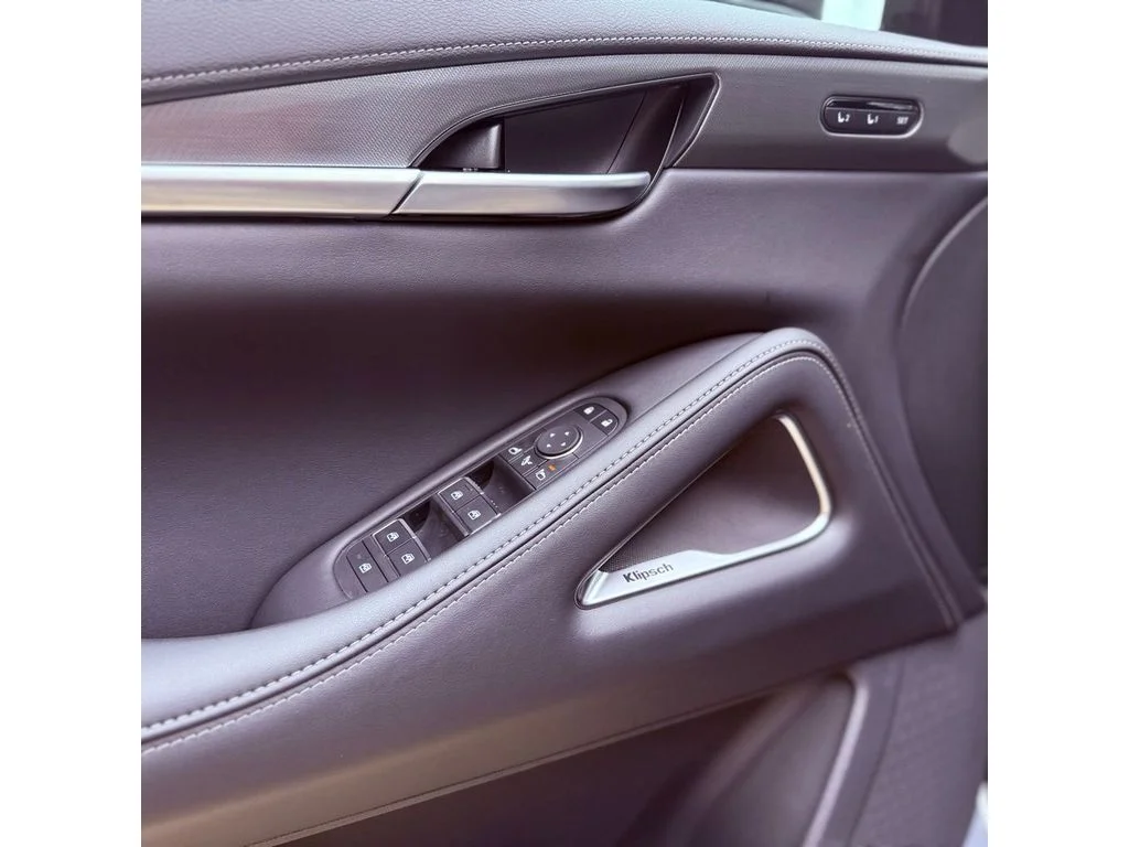 New 2026 Harbor Gray INFINITI Luxe AWD image 18