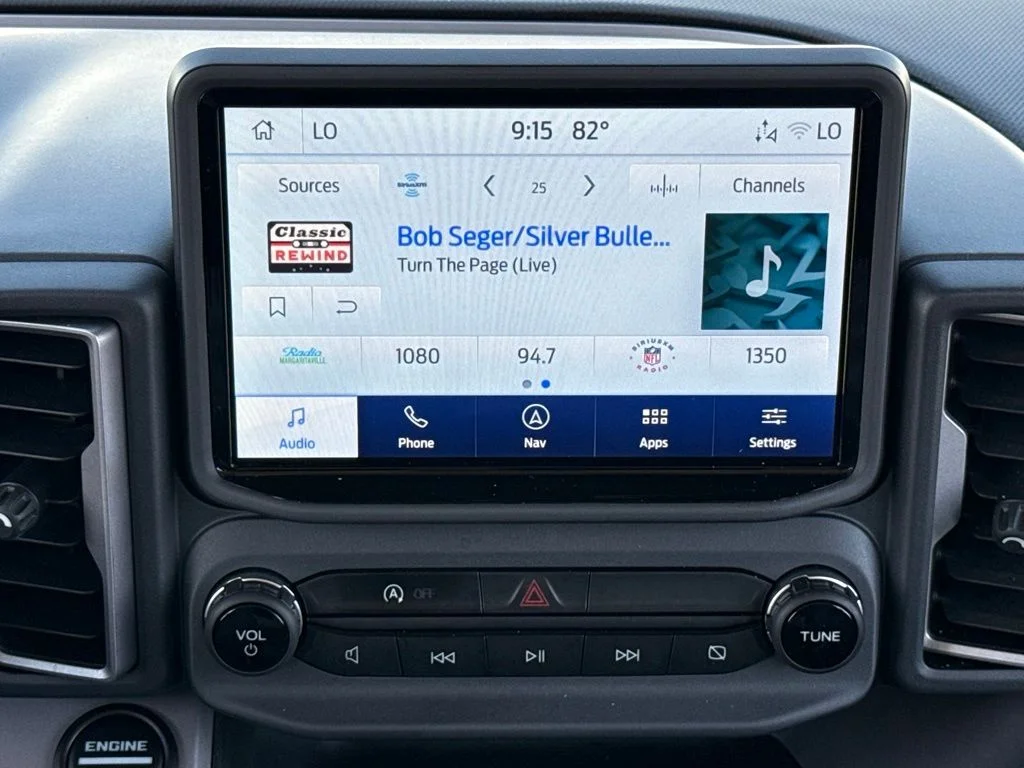 Used 2023 Green Ford Outer Banks image 18