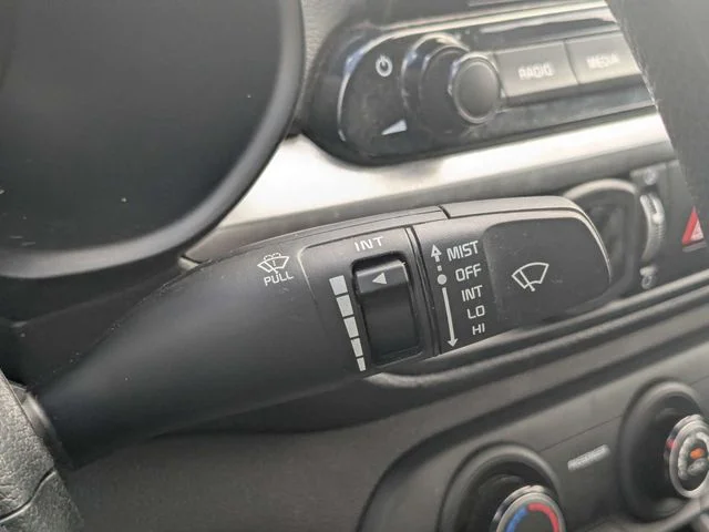 2023 Kia Forte LXS - Photo 24