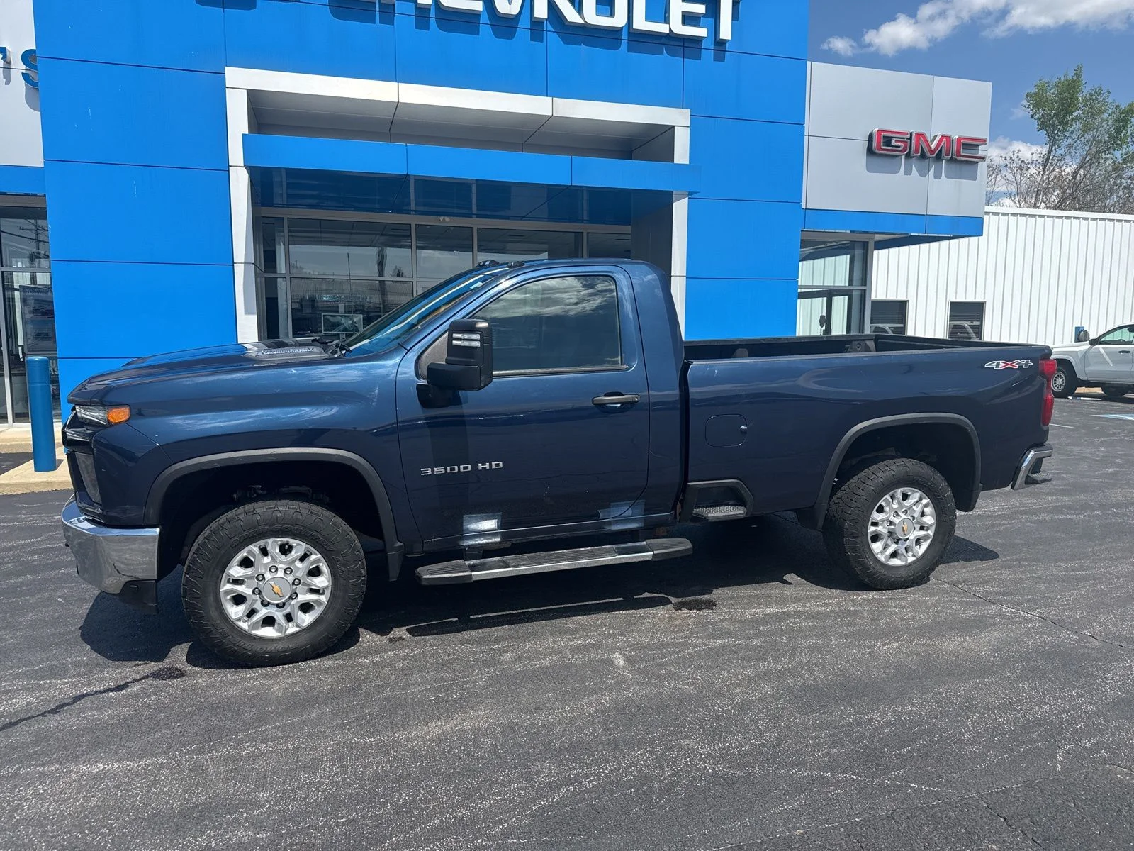 Used 2021 Blue Chevrolet Work Truck image 3