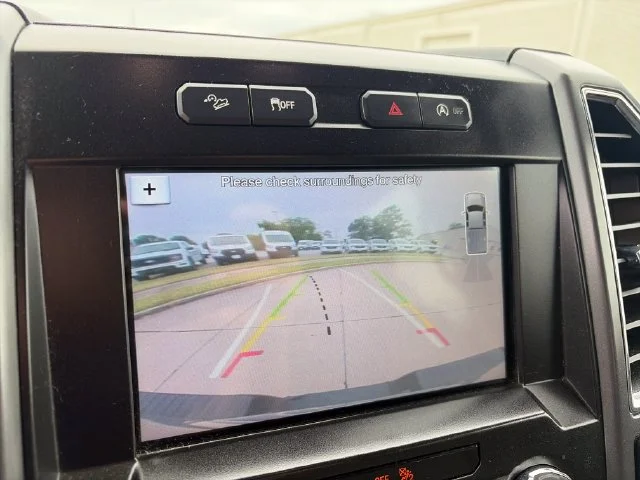 Used 2017 Gray Ford XLT image 18