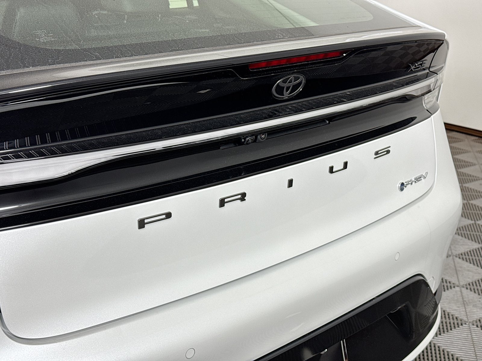 Used 2025 Beige Toyota XSE Premium image 17