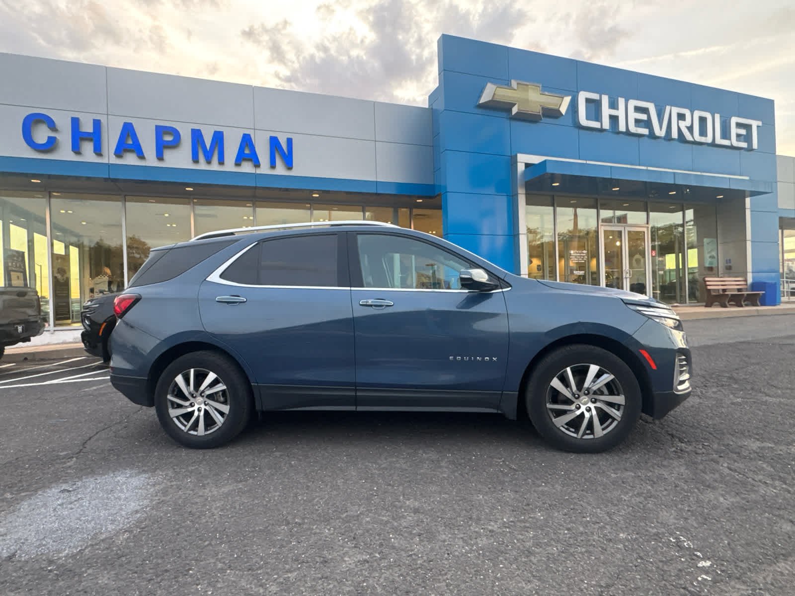 Used 2024 Lakeshore Blue Metallic Chevrolet Premier image 1