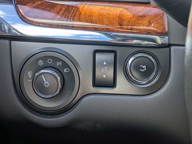 Used 2013 Diamond Lincoln  image 24