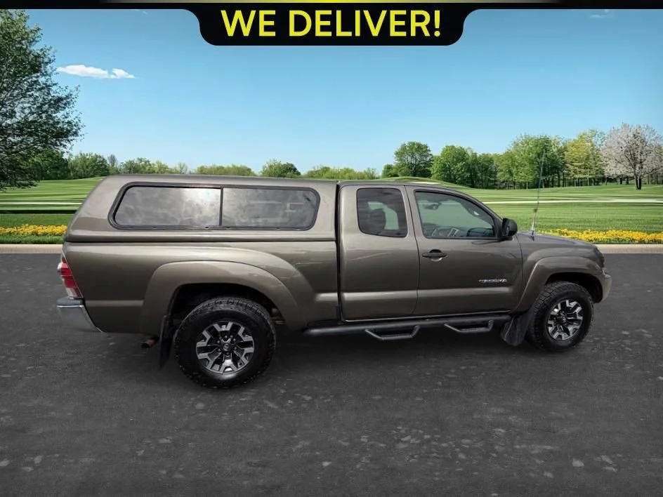 Used 2013 None Toyota BASE image 8