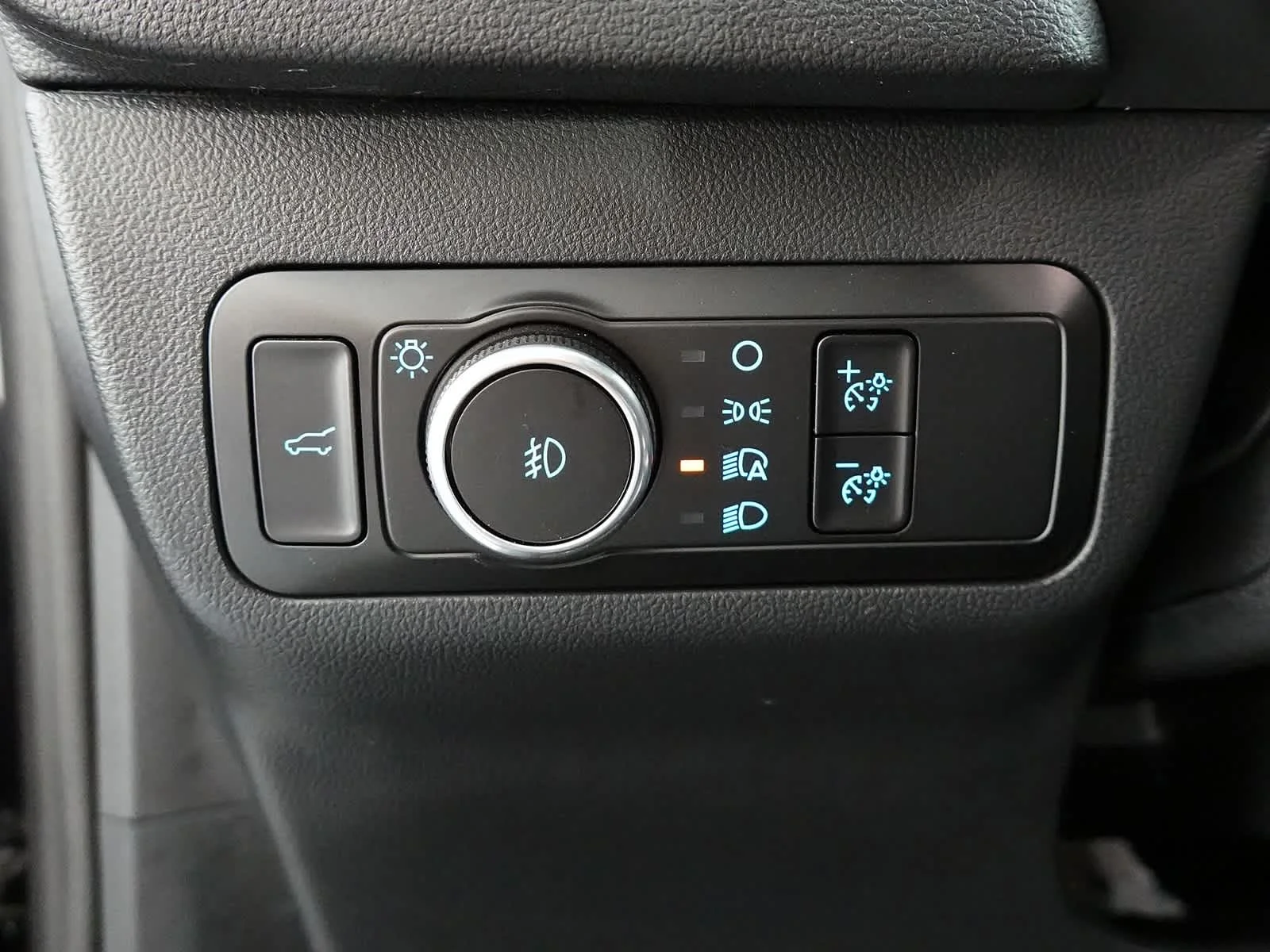 Used 2025 Agate Black Ford Platinum image 18
