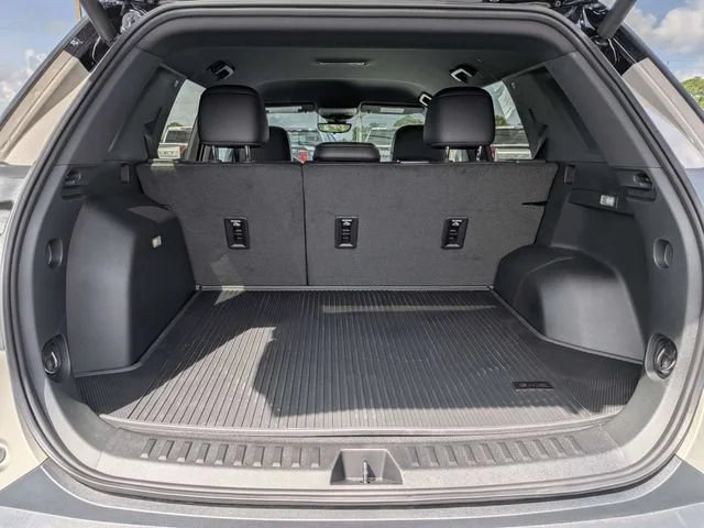 New 2027 Riverstone Metallic GMC Elevation image 12