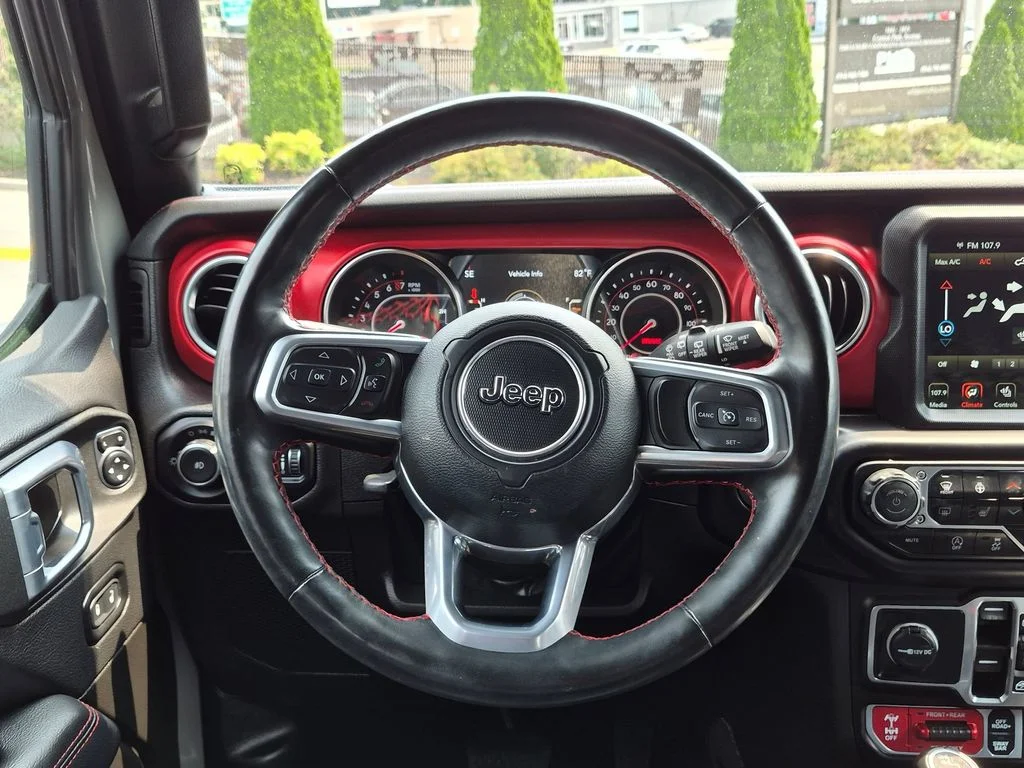 Used 2022 Gray Jeep Unlimited Rubicon image 11