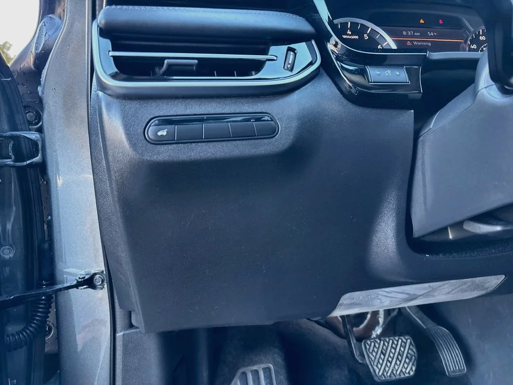 Used 2024 Graphite Shadow INFINITI PURE image 10