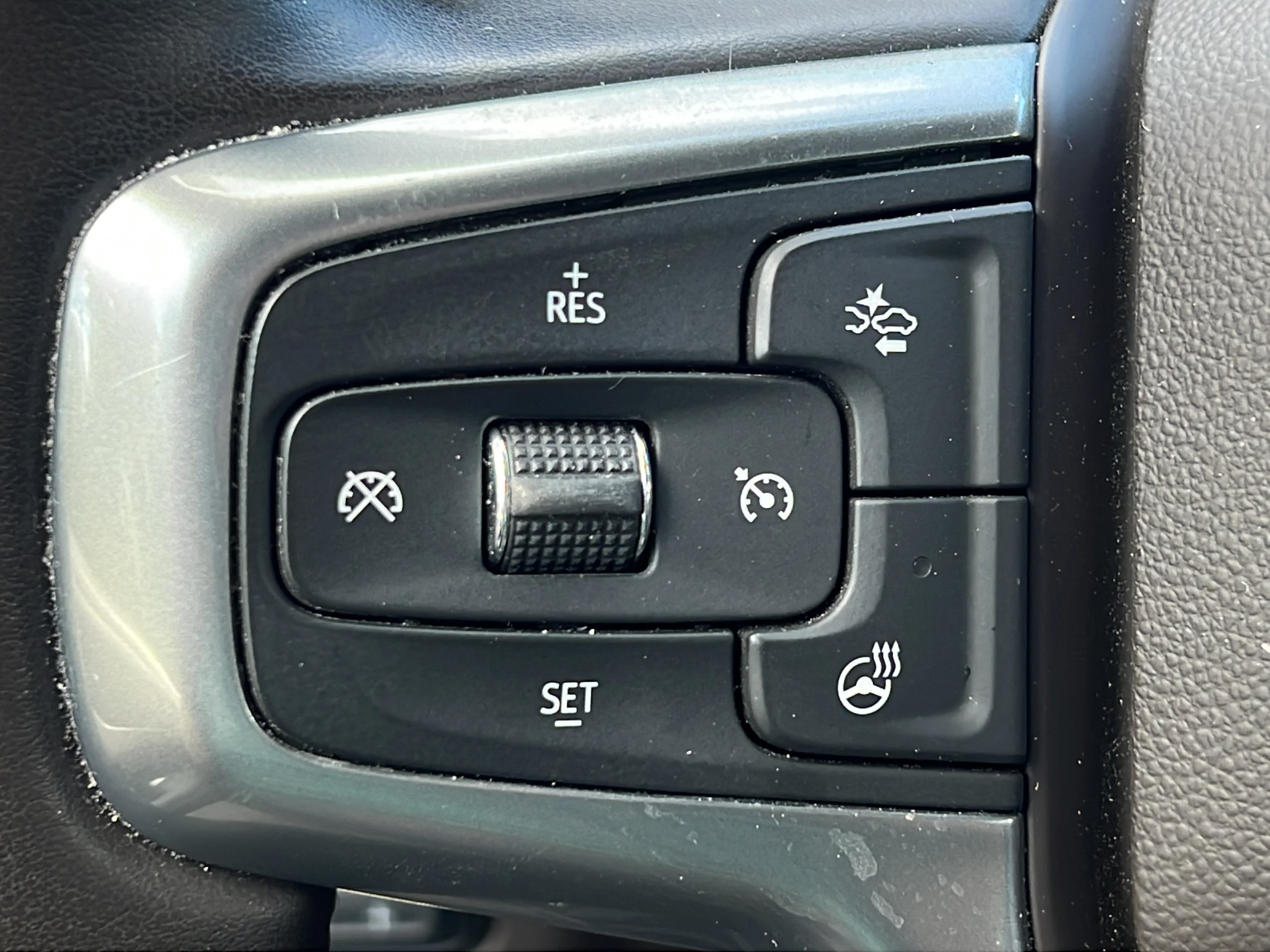Used 2024 Sterling Gray Metallic Chevrolet Z71 image 19