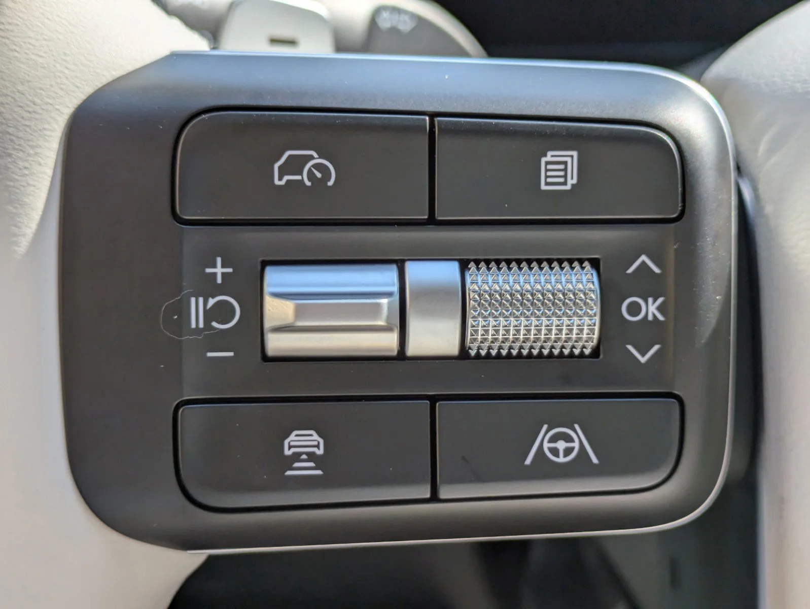 Used 2025 Ecotronic Gray Matte Hyundai Calligraphy image 19