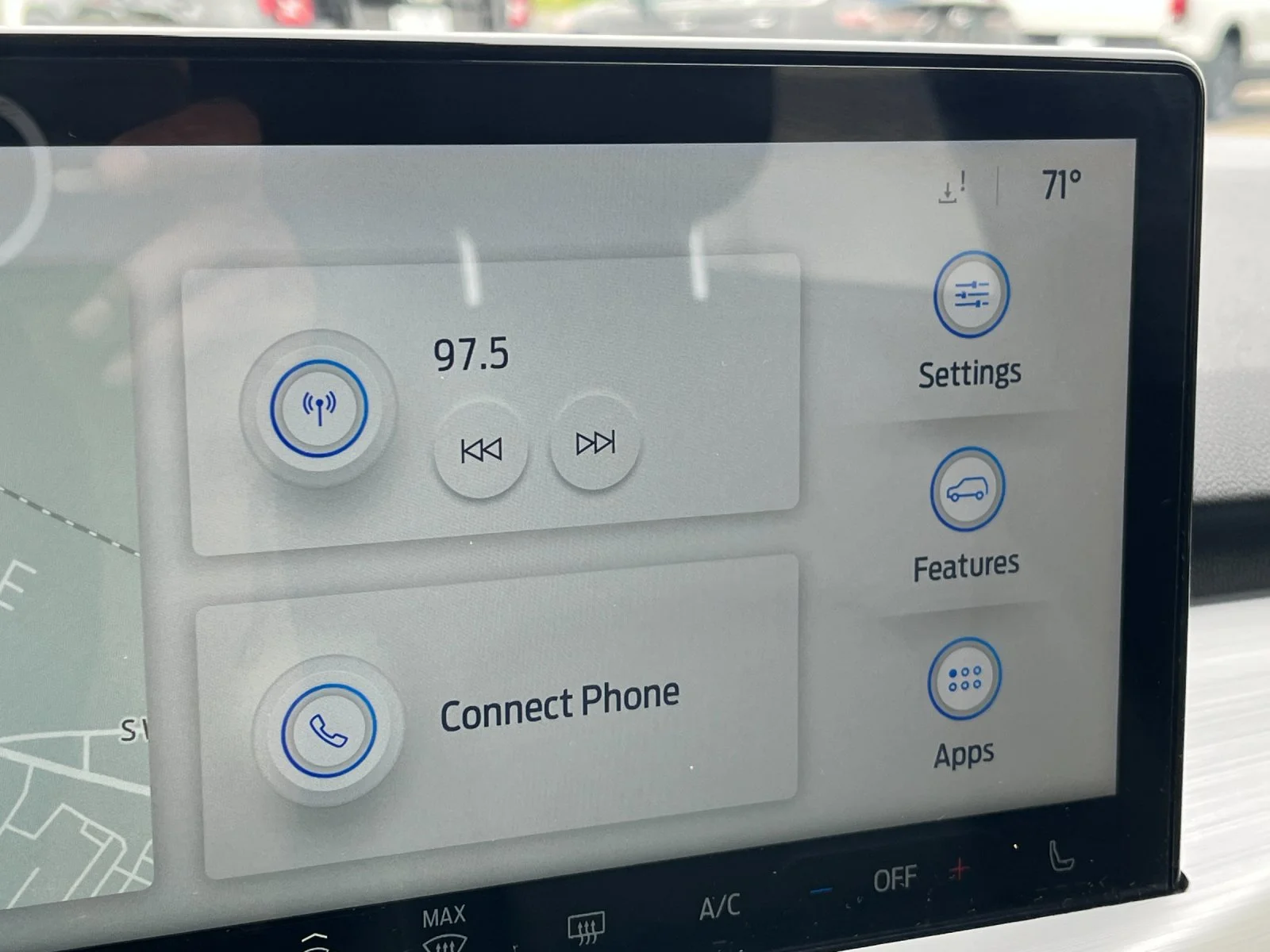 Used 2024 Carbonized Gray Metallic Ford Platinum image 18