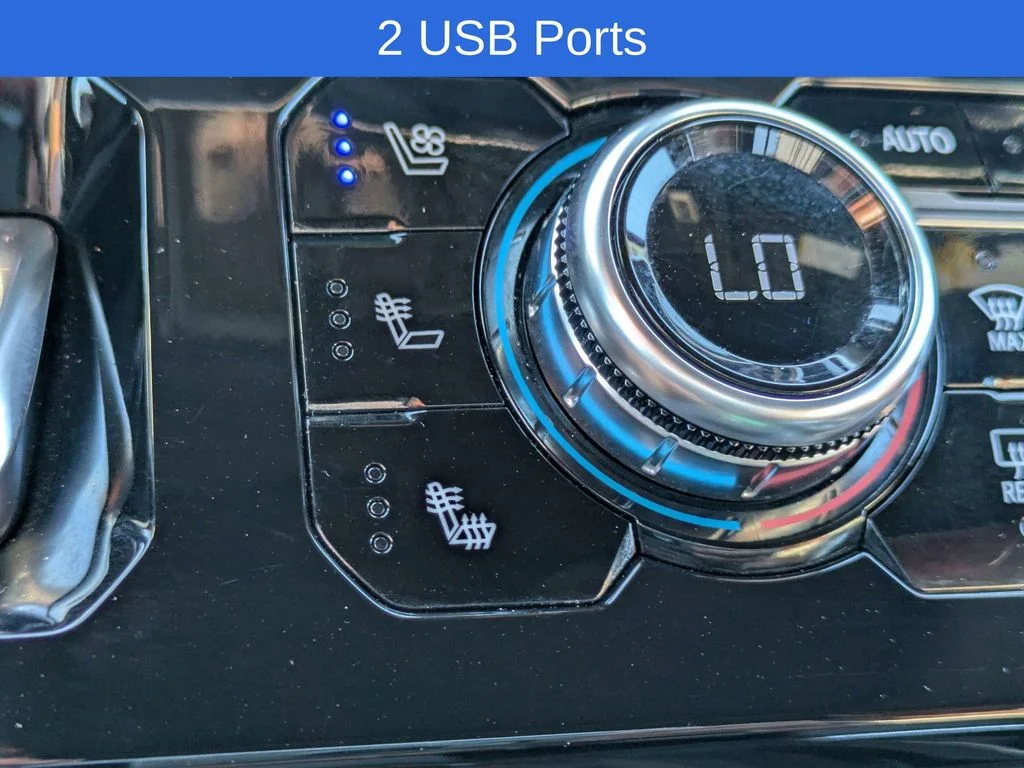 Used 2025 Silver GMC Denali Ultimate image 33