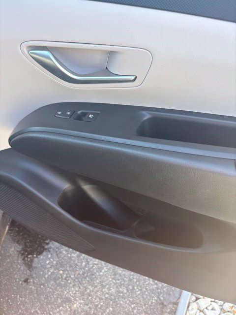Used 2024 Gray Hyundai SEL image 25