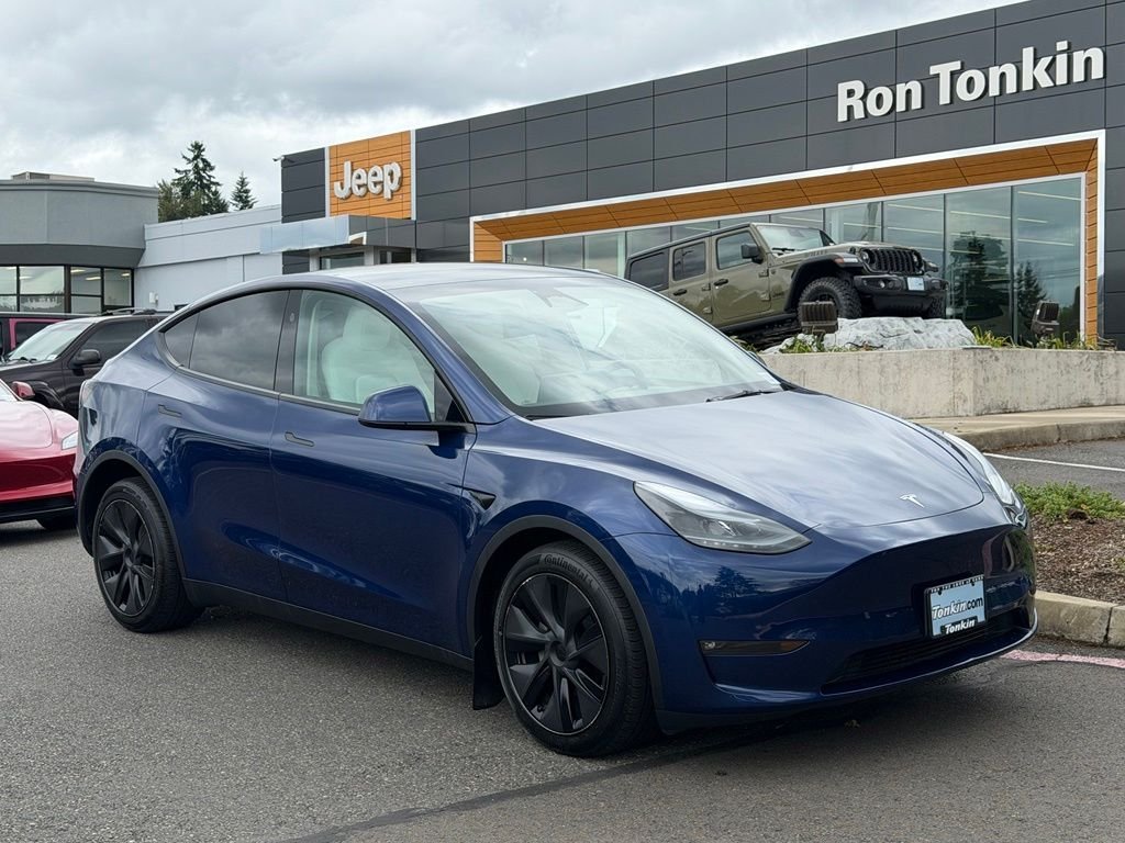 Used 2025 Deep Blue Metallic Tesla Long Range image 2