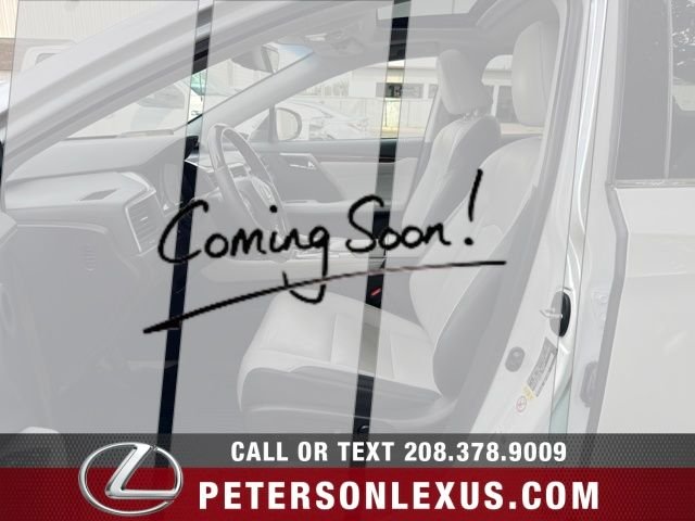 Used 2017 White Lexus Premium image 23