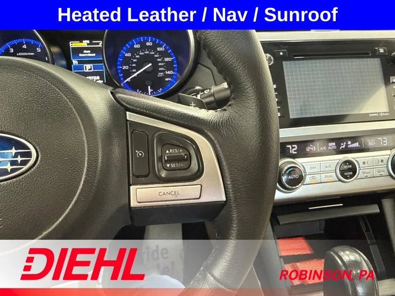Used 2015 White Subaru 2.5i image 26