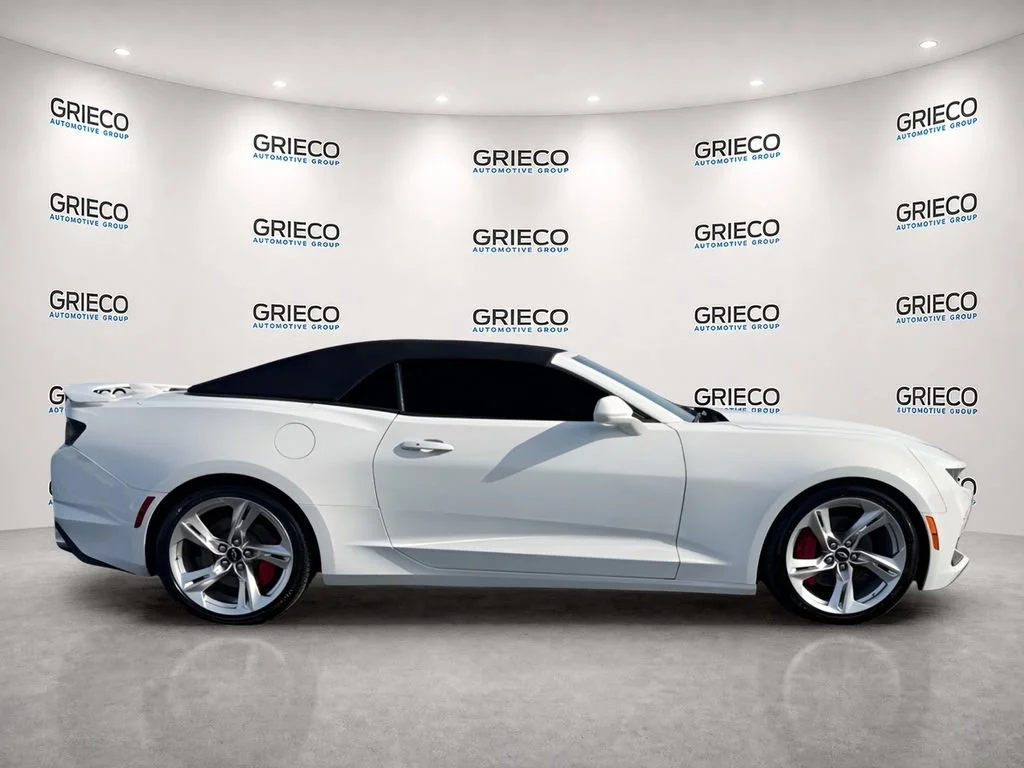 Used 2021 SUMMIT WHITE Chevrolet 2SS image 8