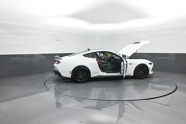 New 2026 White Ford GT Supercharged 810HP image 33