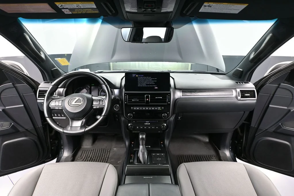 2023 Lexus GX Base - Photo 25