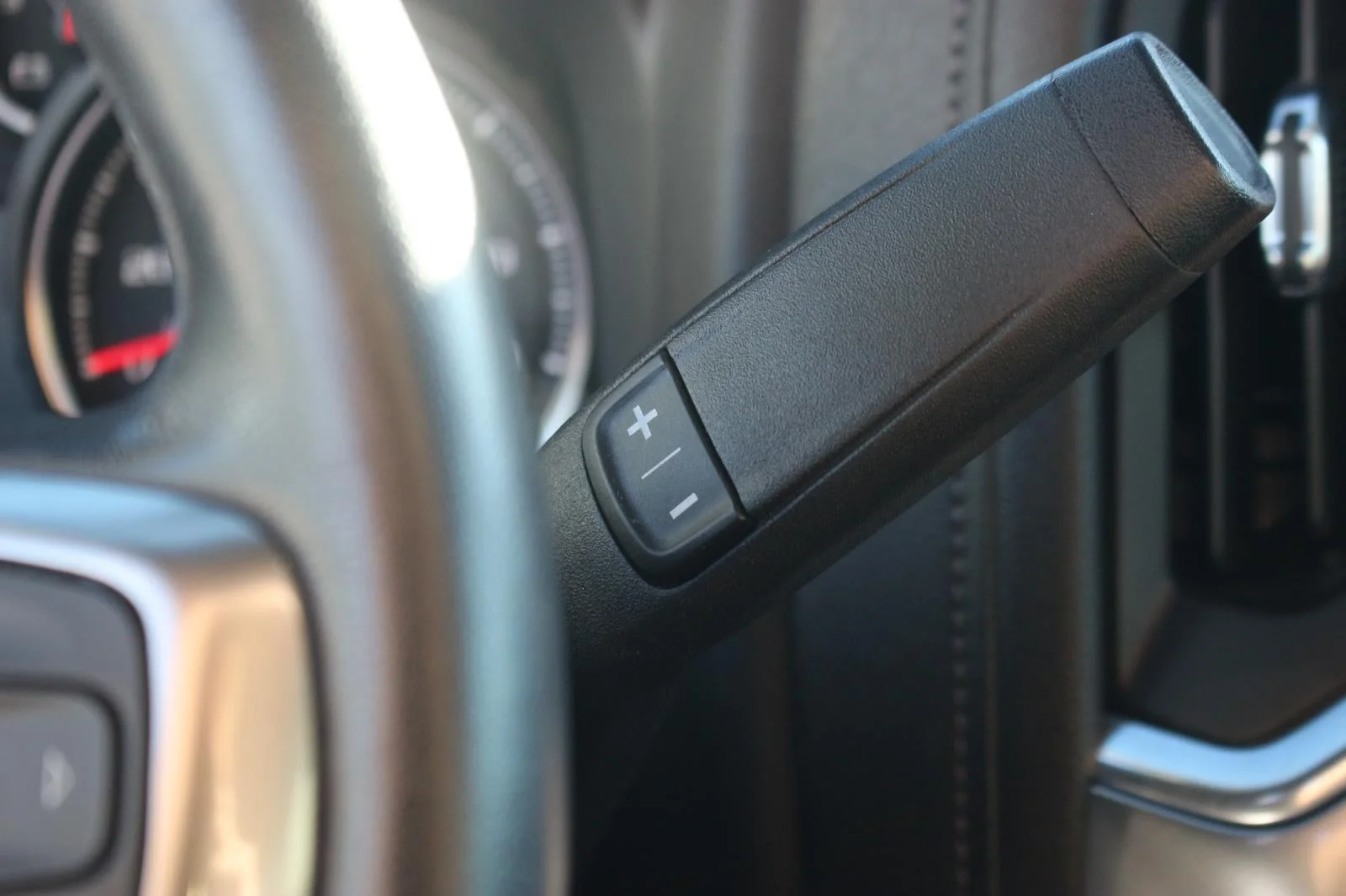 Used 2022 Black Chevrolet LTZ image 33