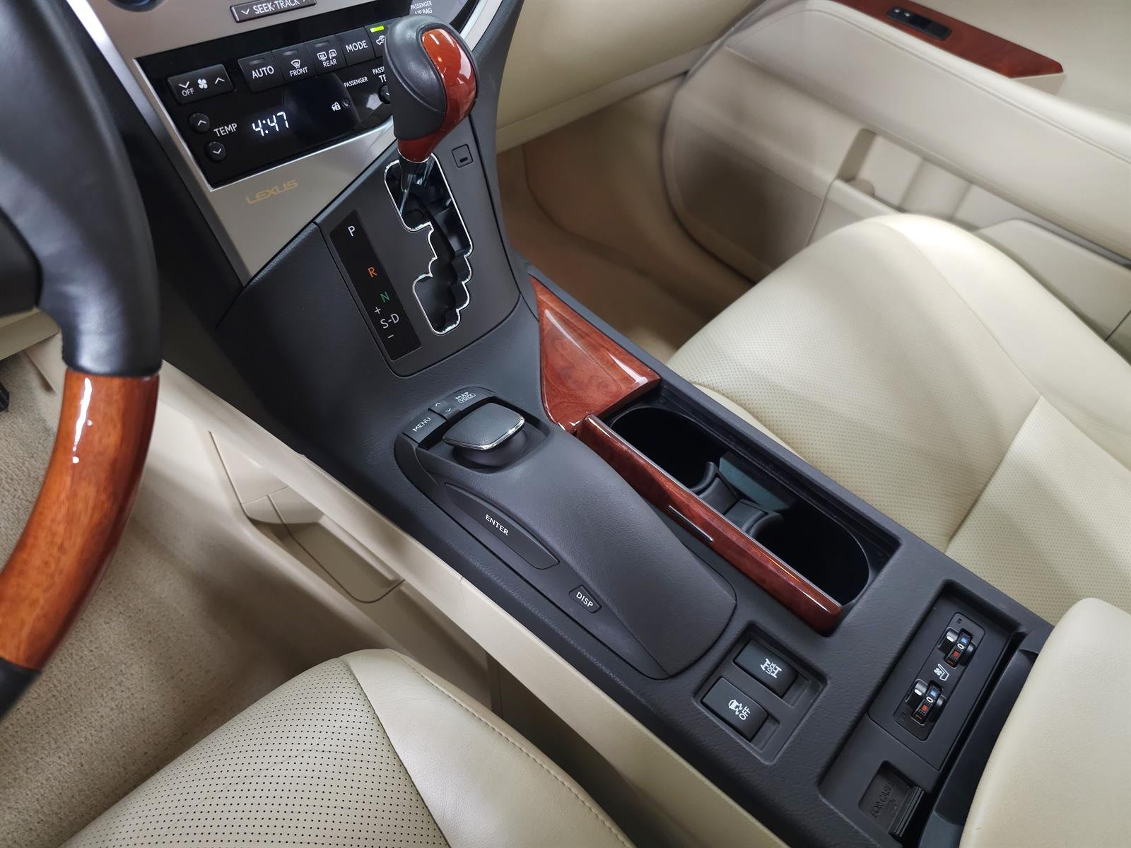 Used 2010 Blue Lexus  image 27