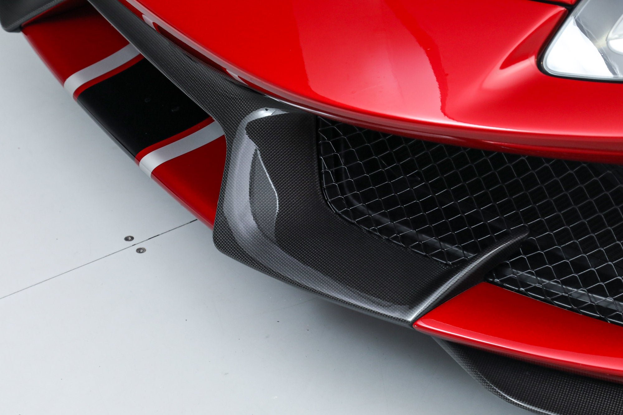Certified Used 2020 Rosso Fuoco Ferrari  image 17