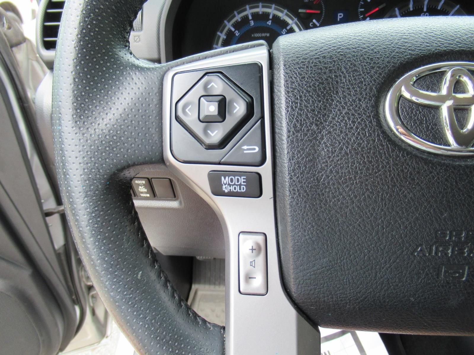Used 2018 Silver Toyota SR5 image 23