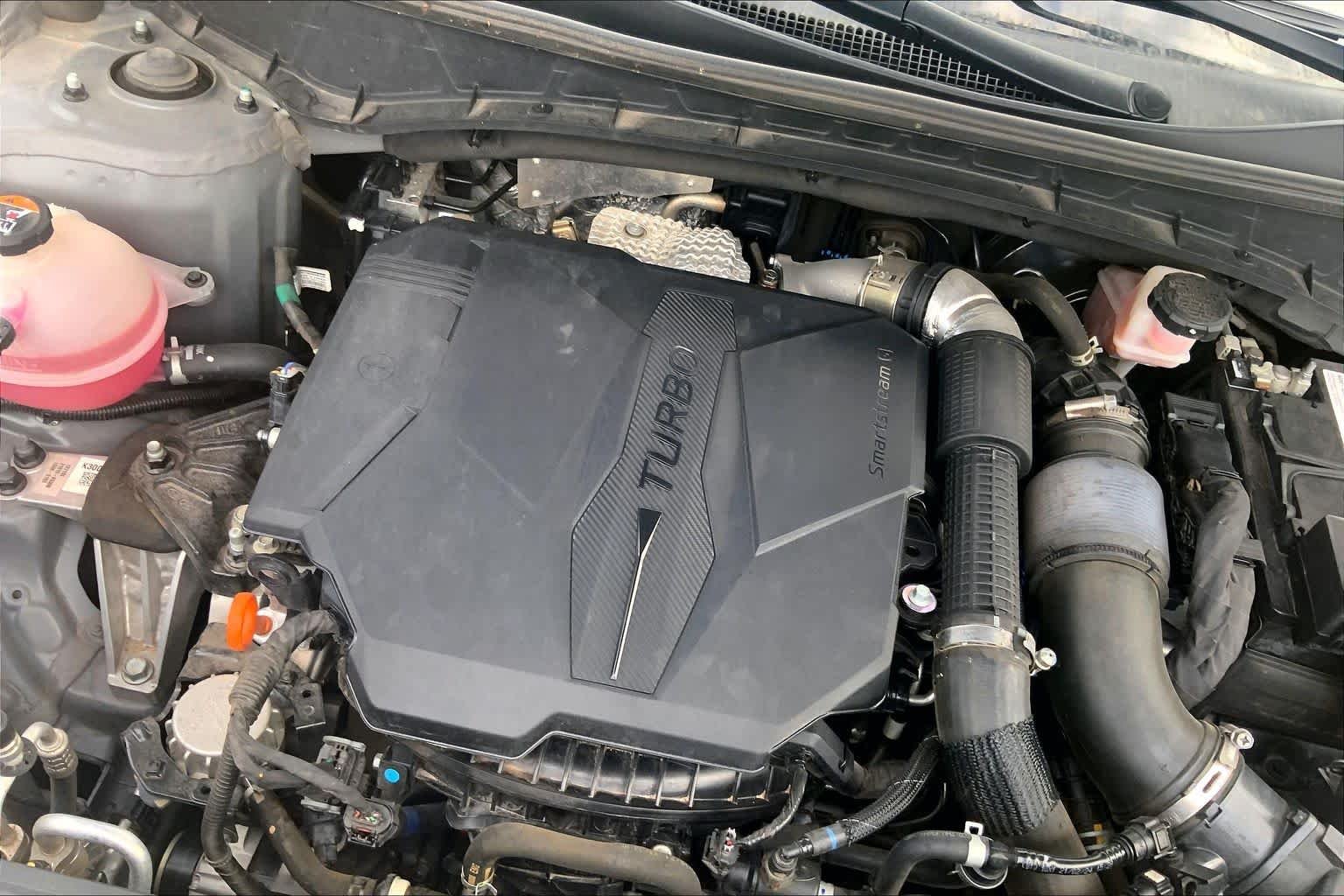Certified Used 2022 Hampton Gray Hyundai Limited image 31