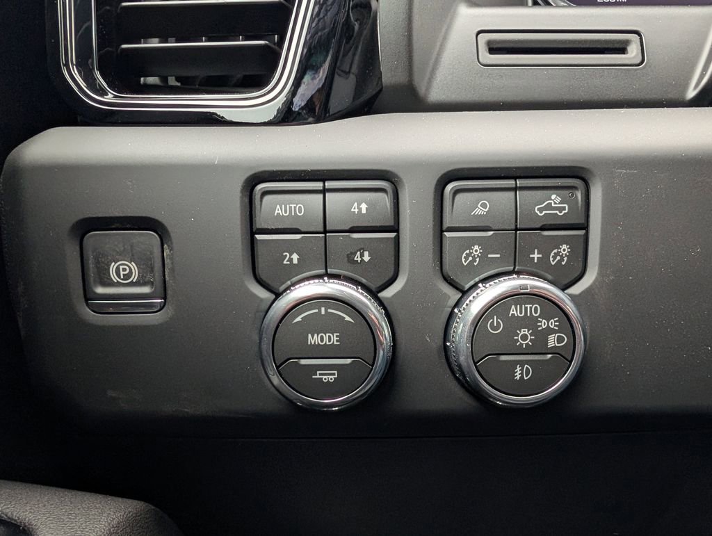 2026 GMC Sierra 1500 AT4 - Photo 19