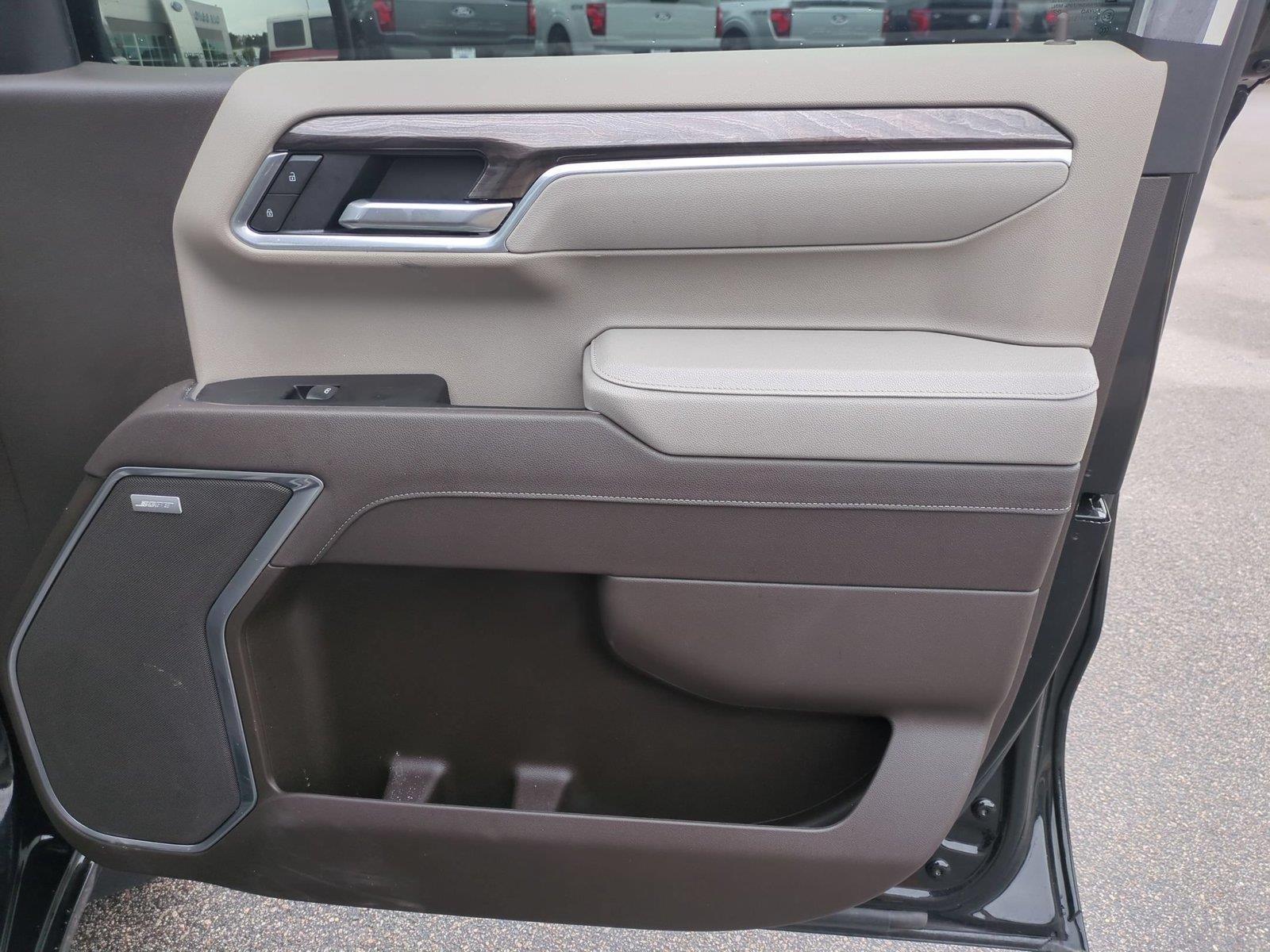 Used 2026 Black Chevrolet LTZ image 39