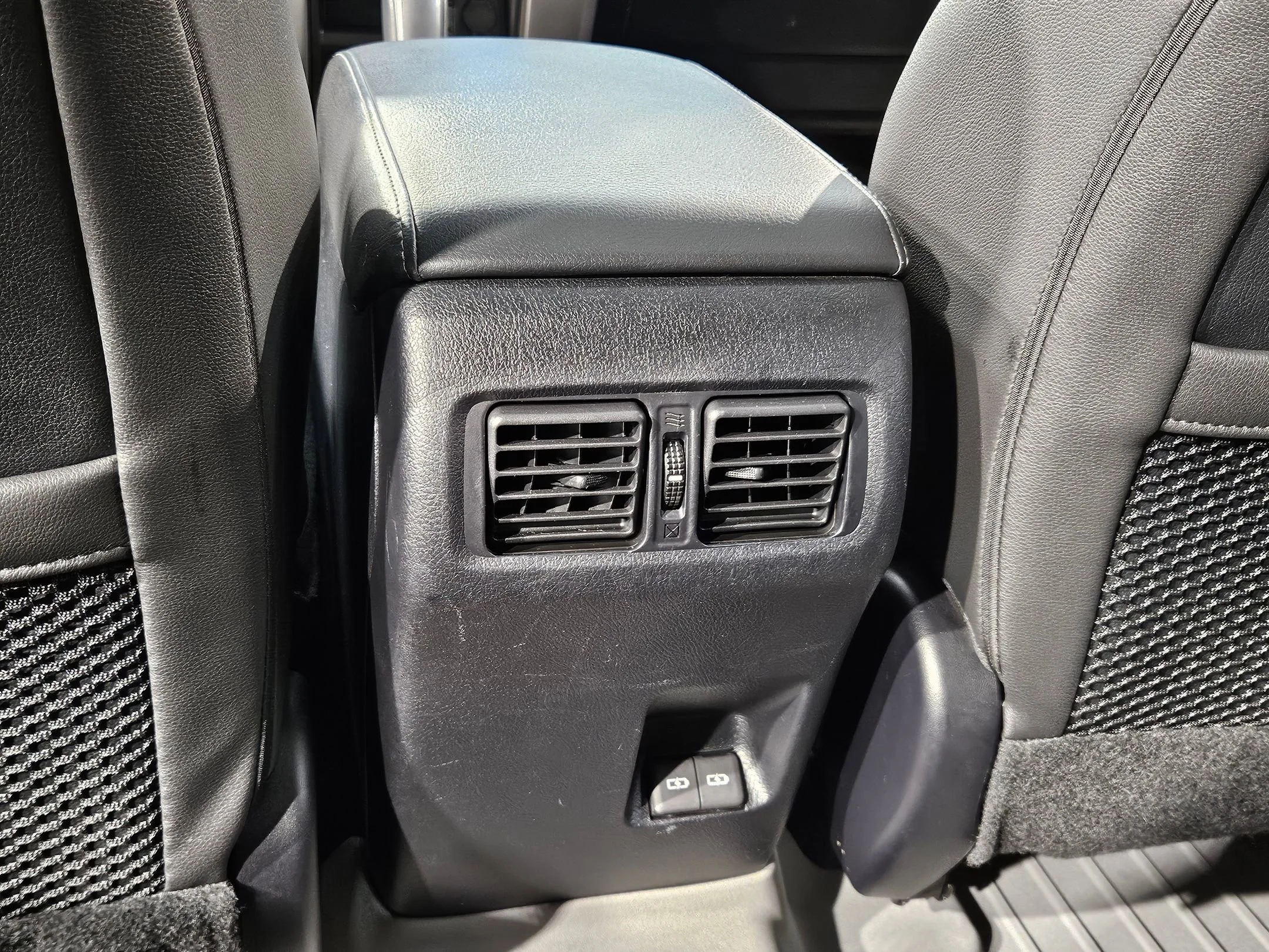 Used 2023 Magnetic Gray Metallic Toyota SR5 Premium image 38