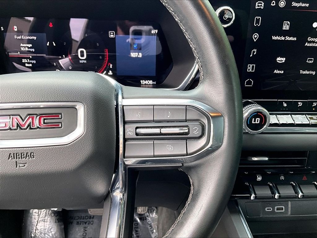 Used 2024 Gray GMC Elevation image 23