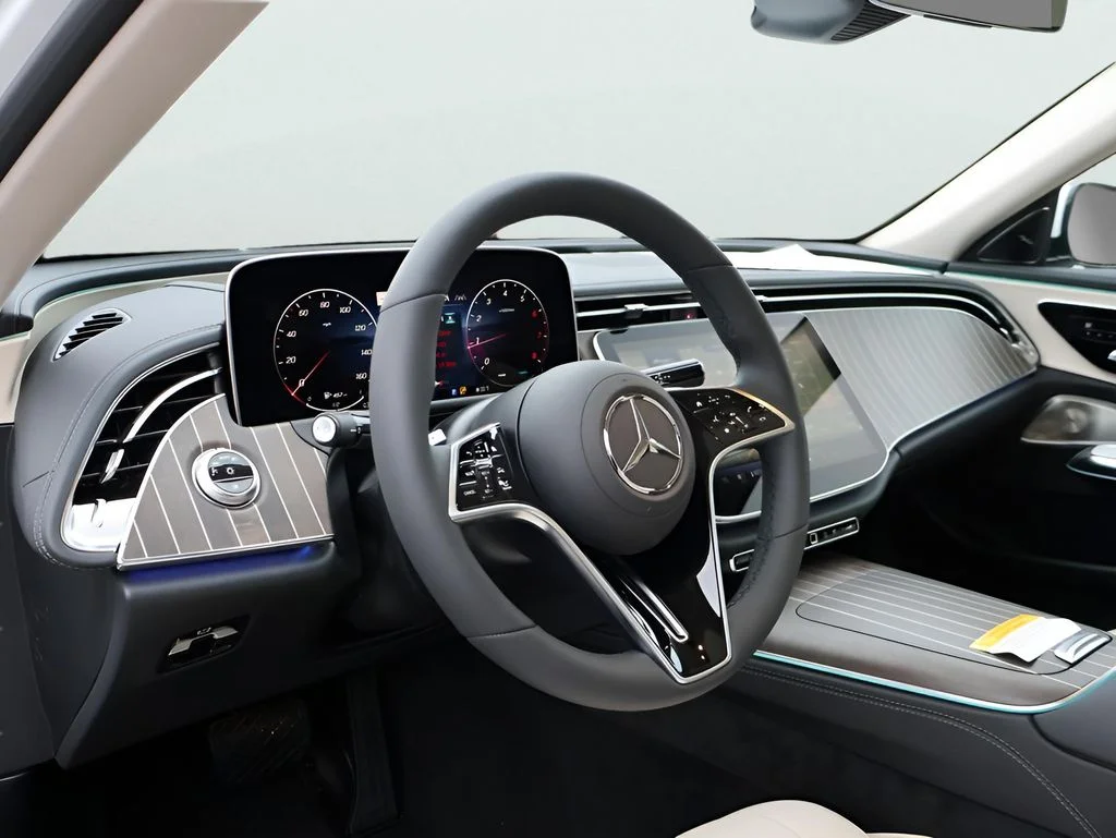 New 2026 MANUFAKTUR Moonlight White Metallic Mercedes-Benz E 350 image 19